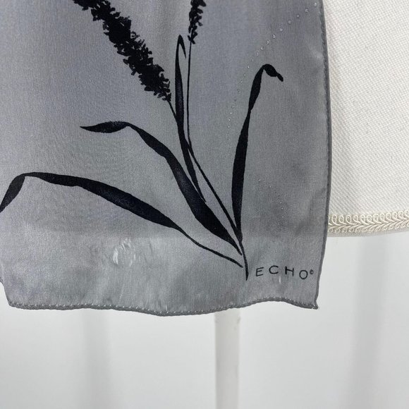 Vtg Echo Two Silk Scarves Red Gray Leaf Medallion - Picture 10 of 10